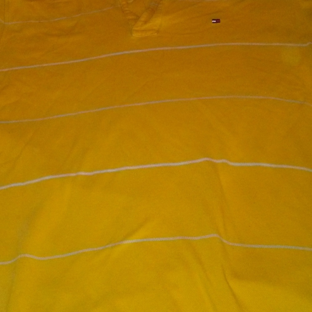 Men's size medium shirt